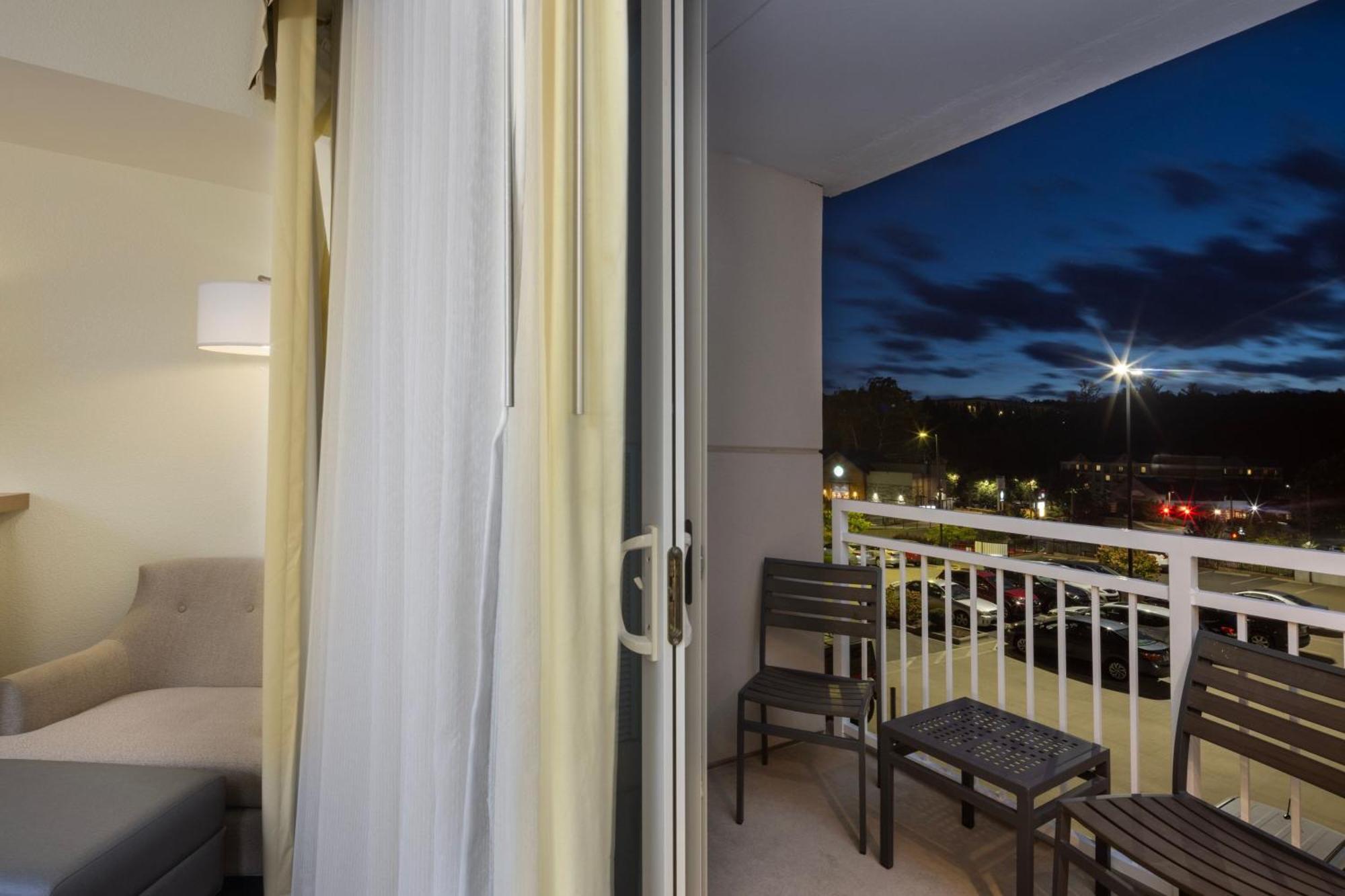 The Scenic Hotel At Biltmore Village Asheville Exterior photo